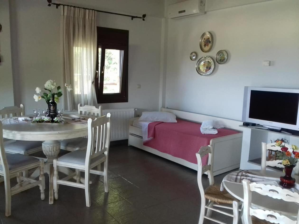 The Stonehouse Villa Keramidhion Exterior photo